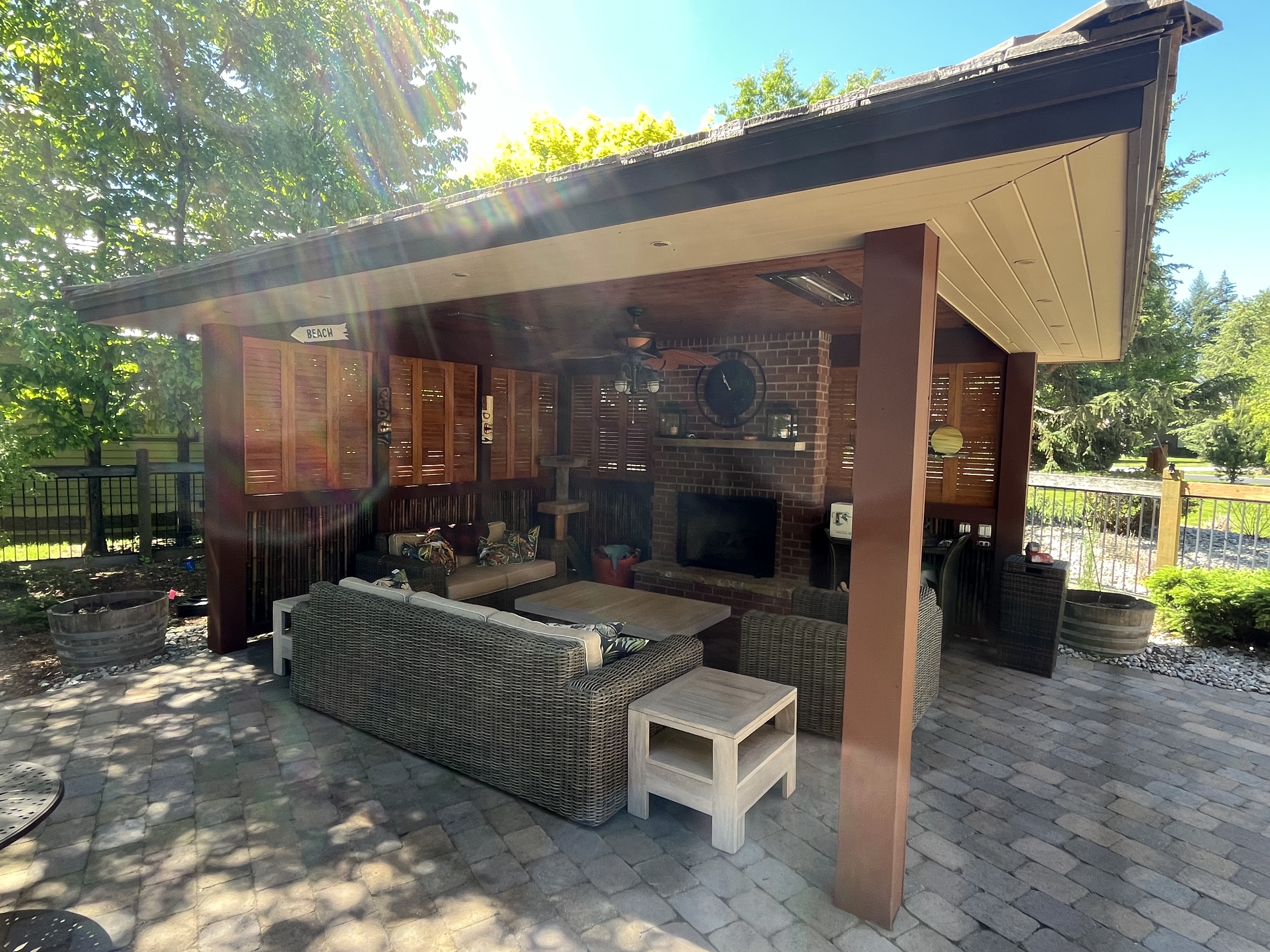 Covered outdoor living area